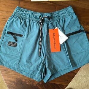 NWT Bearded Goat Summit Short in Colonial Blue
